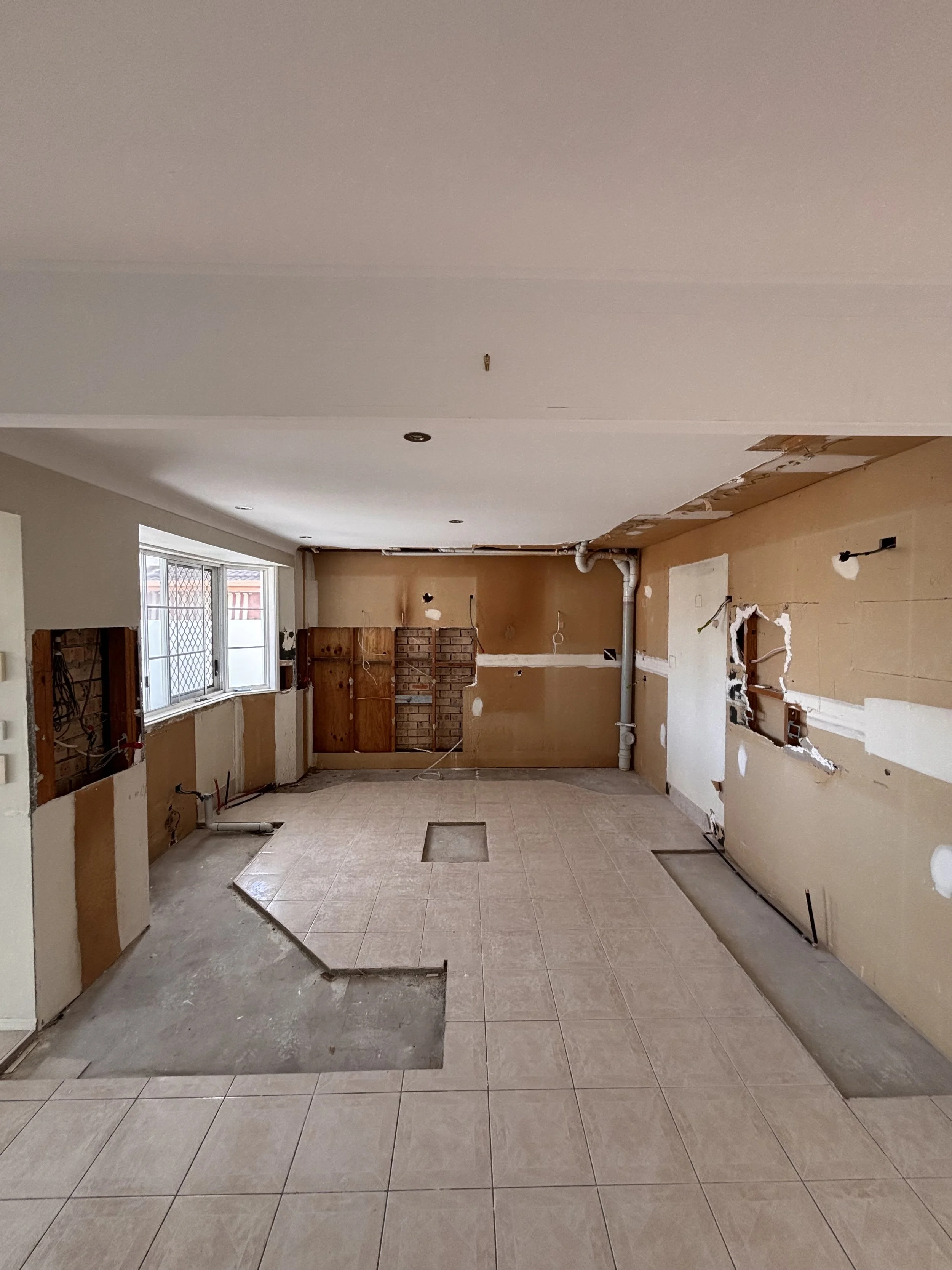 Kitchen & Laundry Strip-Outs