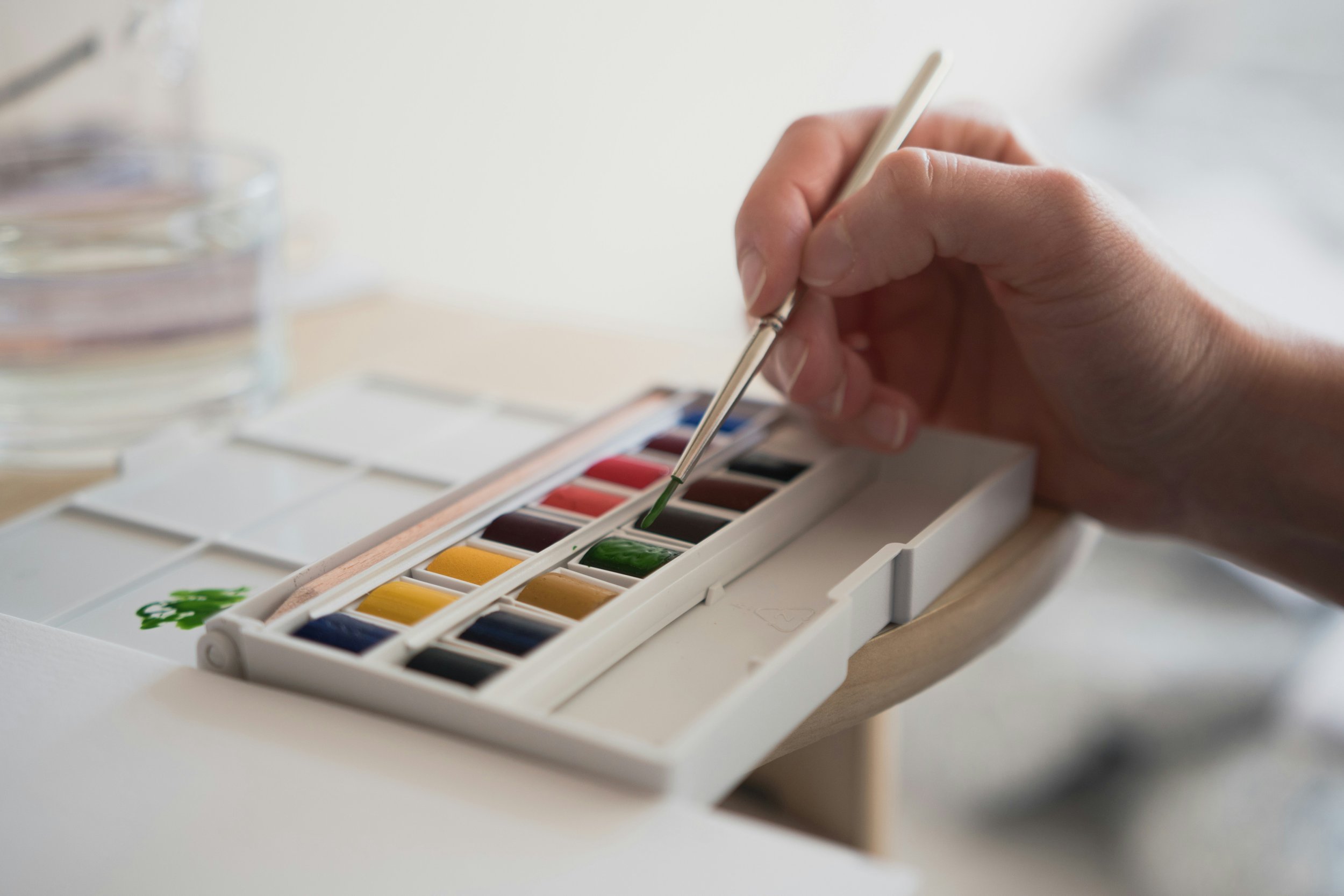 Coffee and Colour Workshop with Hannah (SOLD OUT: Waitlist only)