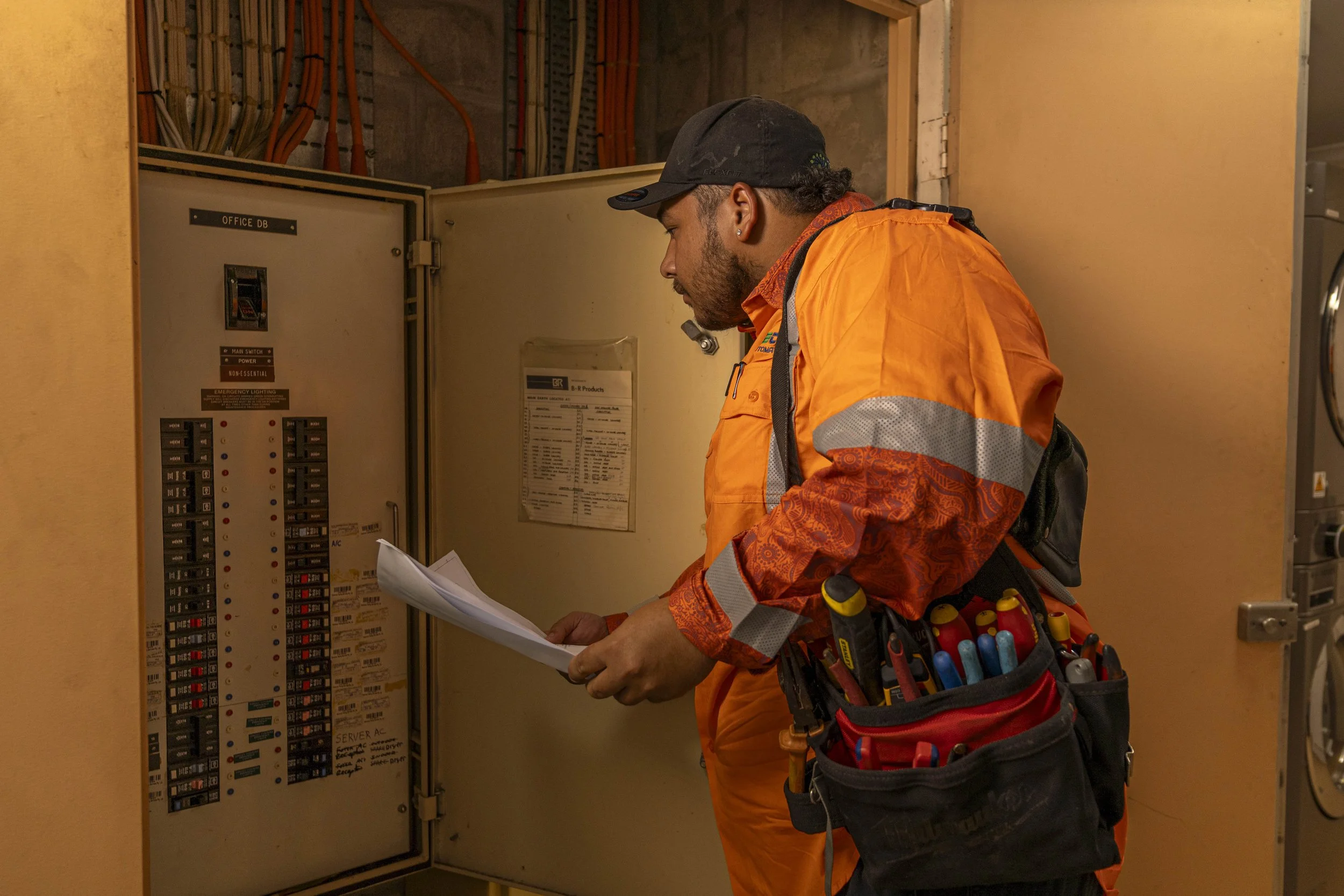 TEC Automation electrician responding to an emergency electrical fault