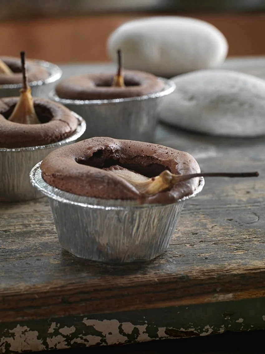 chocolate-pear-fondant-editorial-stavros-kostakis-photography-athens.jpg
