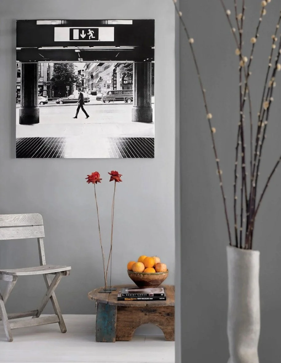View → Interiors: Urban Theory

Architectural and interior photography by Stavros Kostakis for Urban Theory. Cinematic interior photography by Stavros Kostakis in Athens, featuring a moody gray wall with a classic male portrait painting and still lif