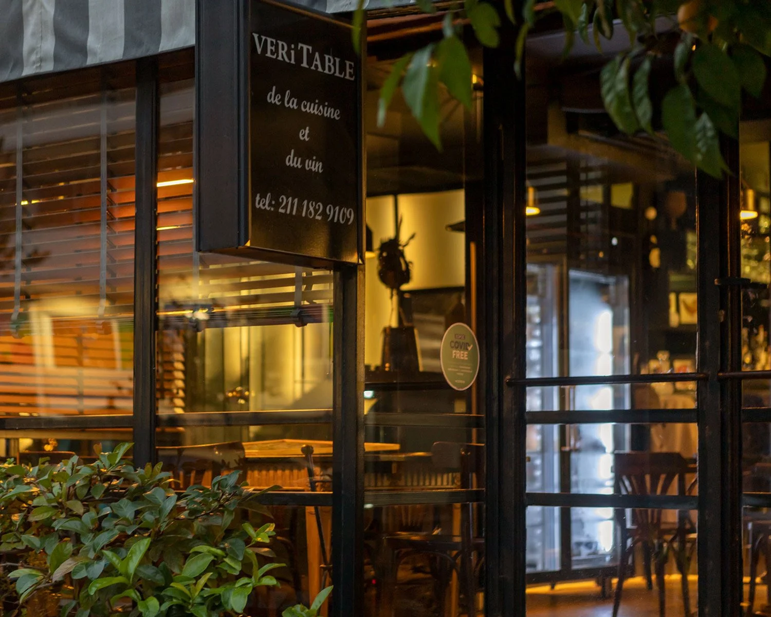 Veri Table restaurant  athens shot the  from