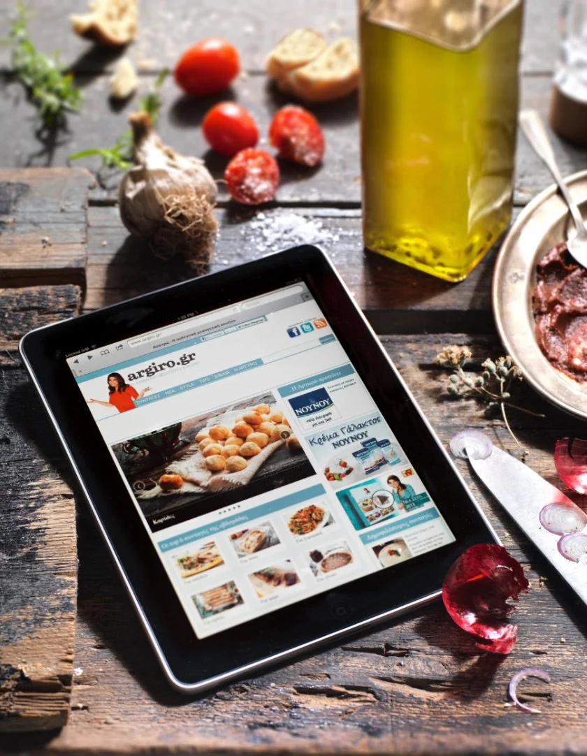 stavros-kostakis-argiro-barbarigou-digital-advertising.jpg