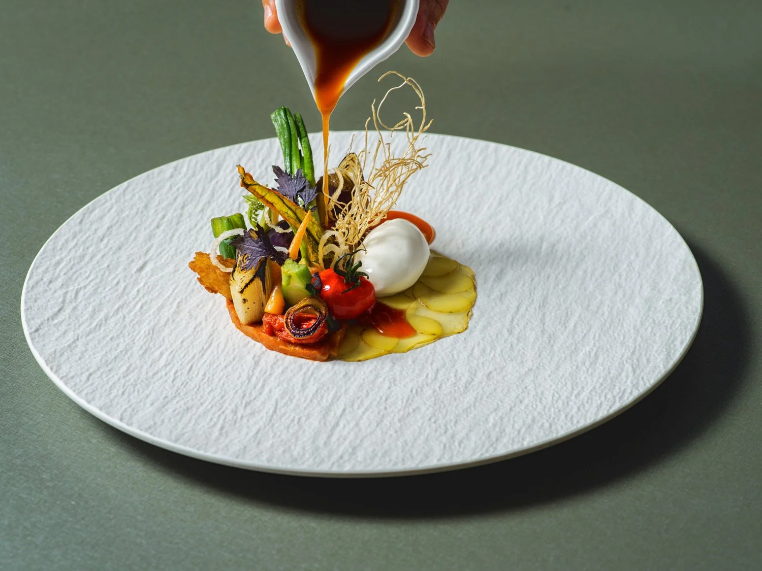 stavros-kostakis-culinary-manolis-charalampopoulos-sense-fnl-action.jpg