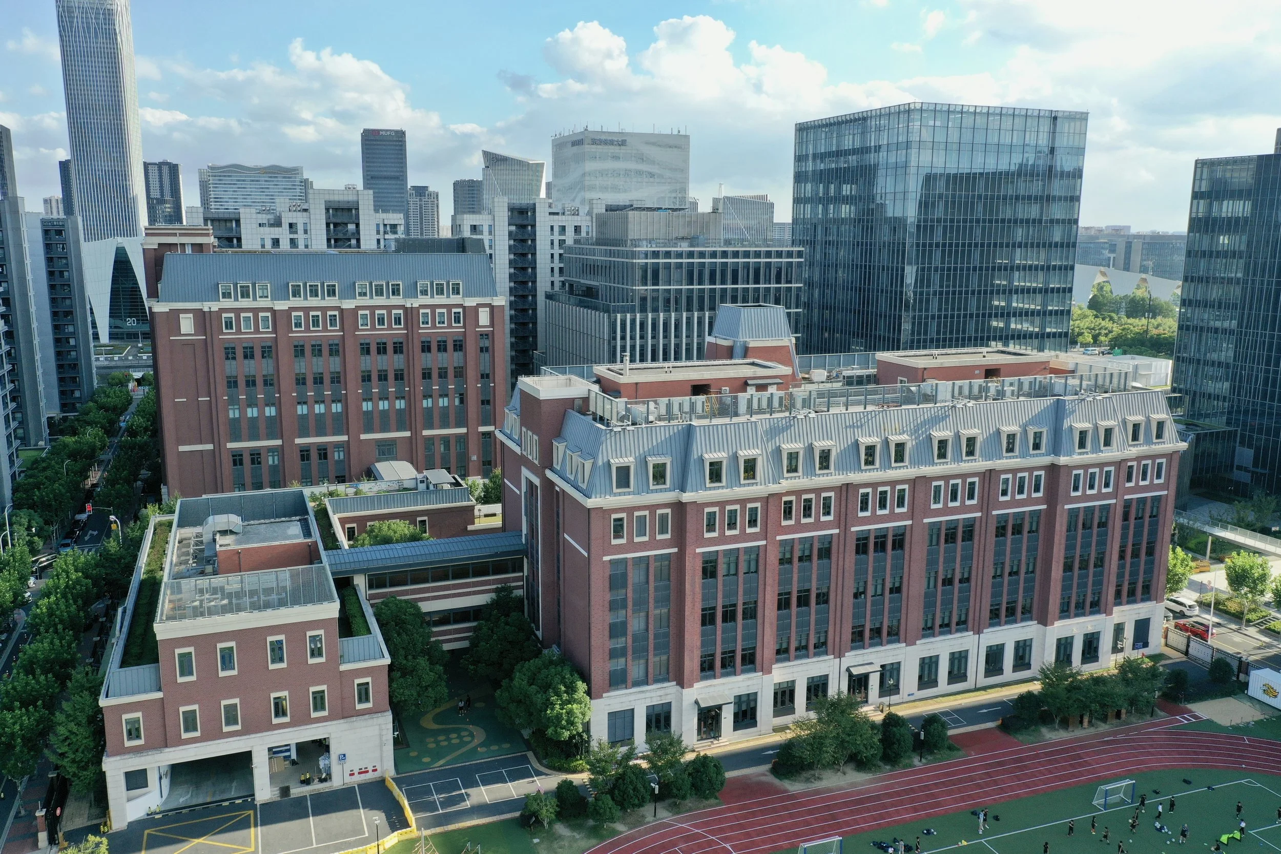 Campus_2.JPG