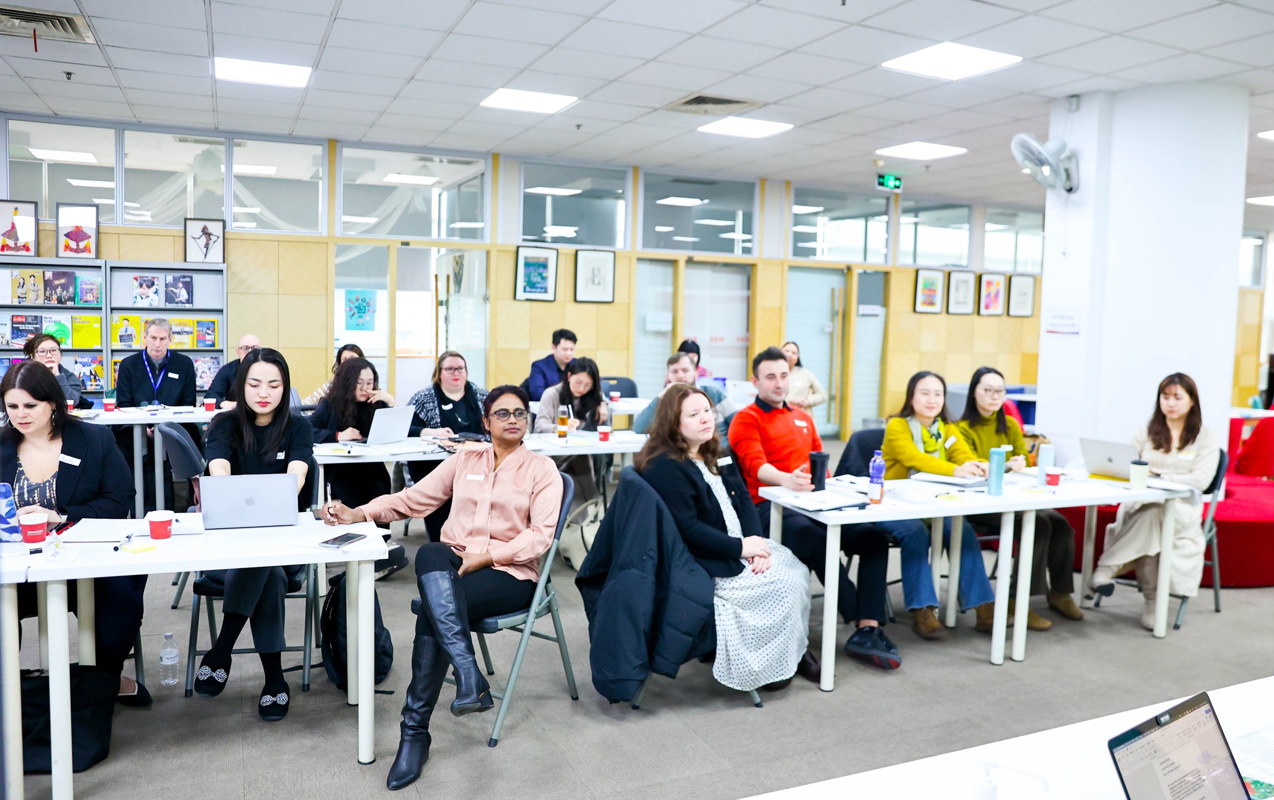 ssis_ACAMIS_College_Counseling_Workshop-13.jpg