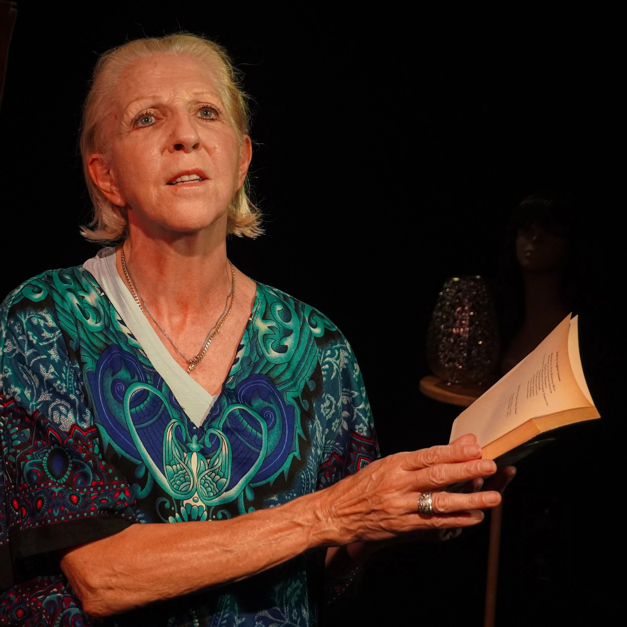 ANNIE WOBBLER (REVISITED): FROM EDINBURGH FESTIVAL TO THE FINBOROUGH THEATRE
