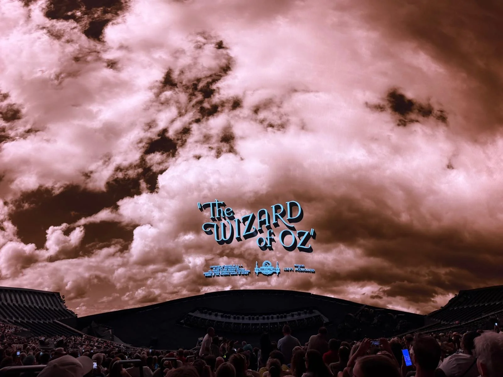 THE WIZARD OF OZ AT SPHERE: DOROTHY’S JOURNEY REIMAGINED IN LAS VEGAS
