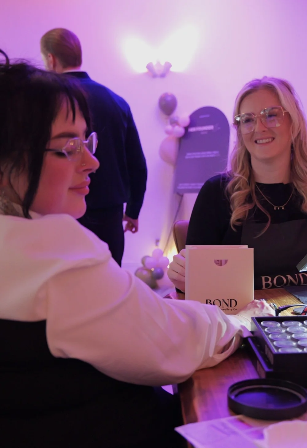 In-studio permanent jewellery appointment