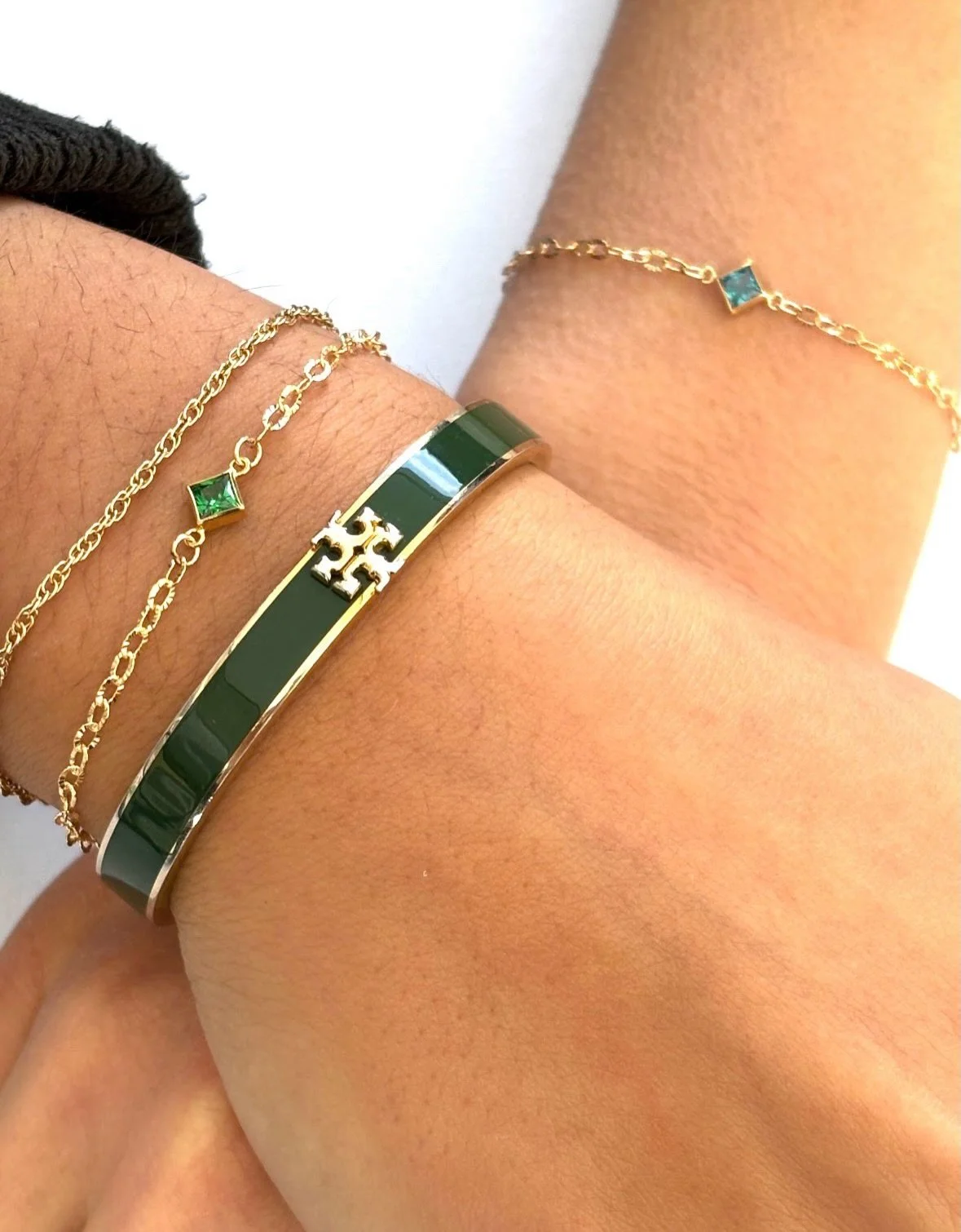 It&rsquo;s May baby!!

Emerald Green is the birthstone for all you May babies, although this is also a popular stone for people who just LOVE the vibrant colour 💚

#birthstones #permanentbracelet #weldedbracelet #permanentjewelleryessex #permanentje