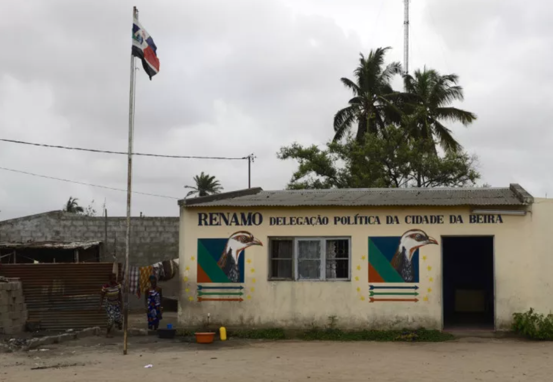 Negotiations between Frelimo and Renamo suspended as Mozambique war escalates