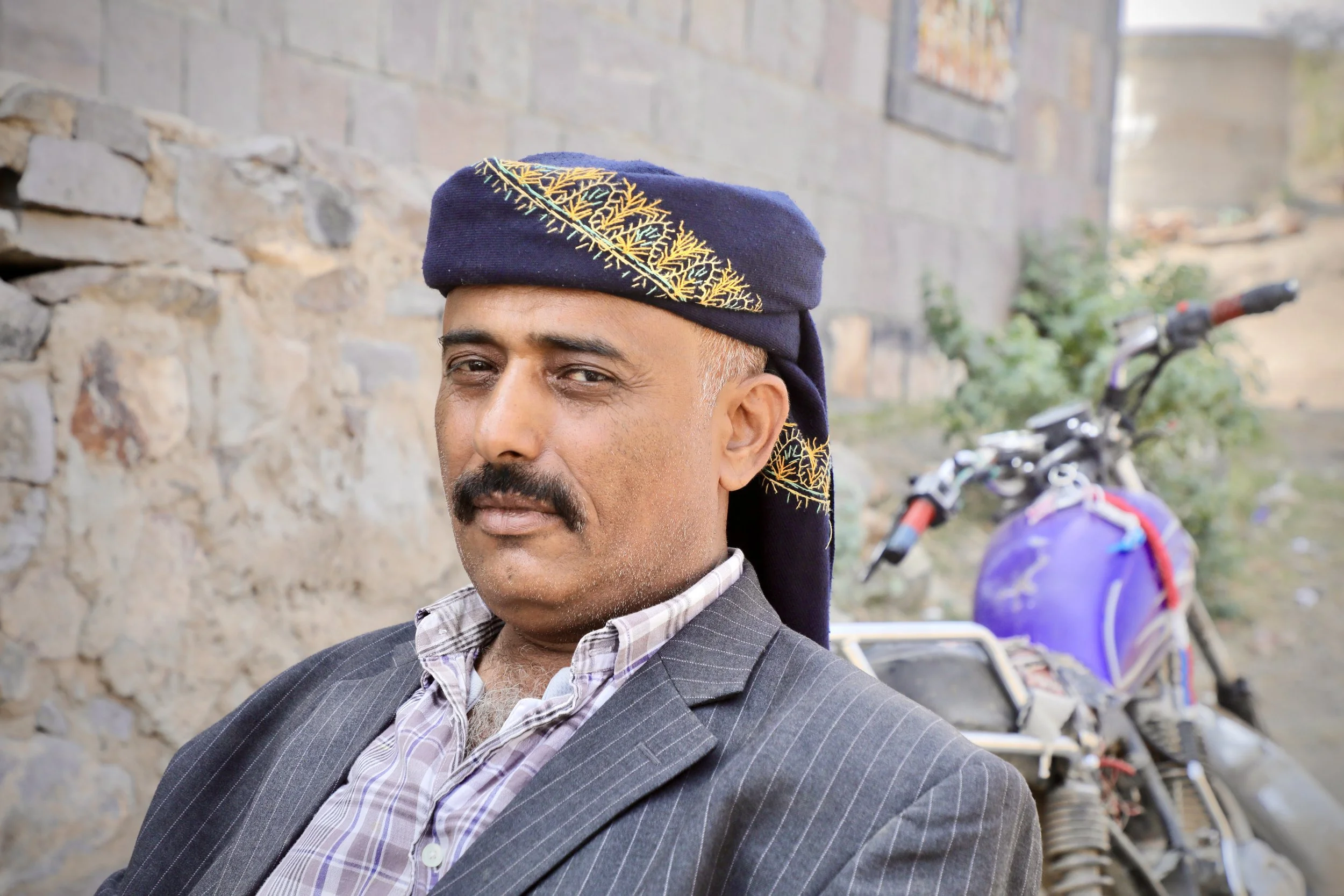 Saleh Abdullah Qassem, local chieftain, Qatabah, Al Dhale Governorate. Members of his family were killed and injured by landmines and booby-traps planted inside the family home during the war.