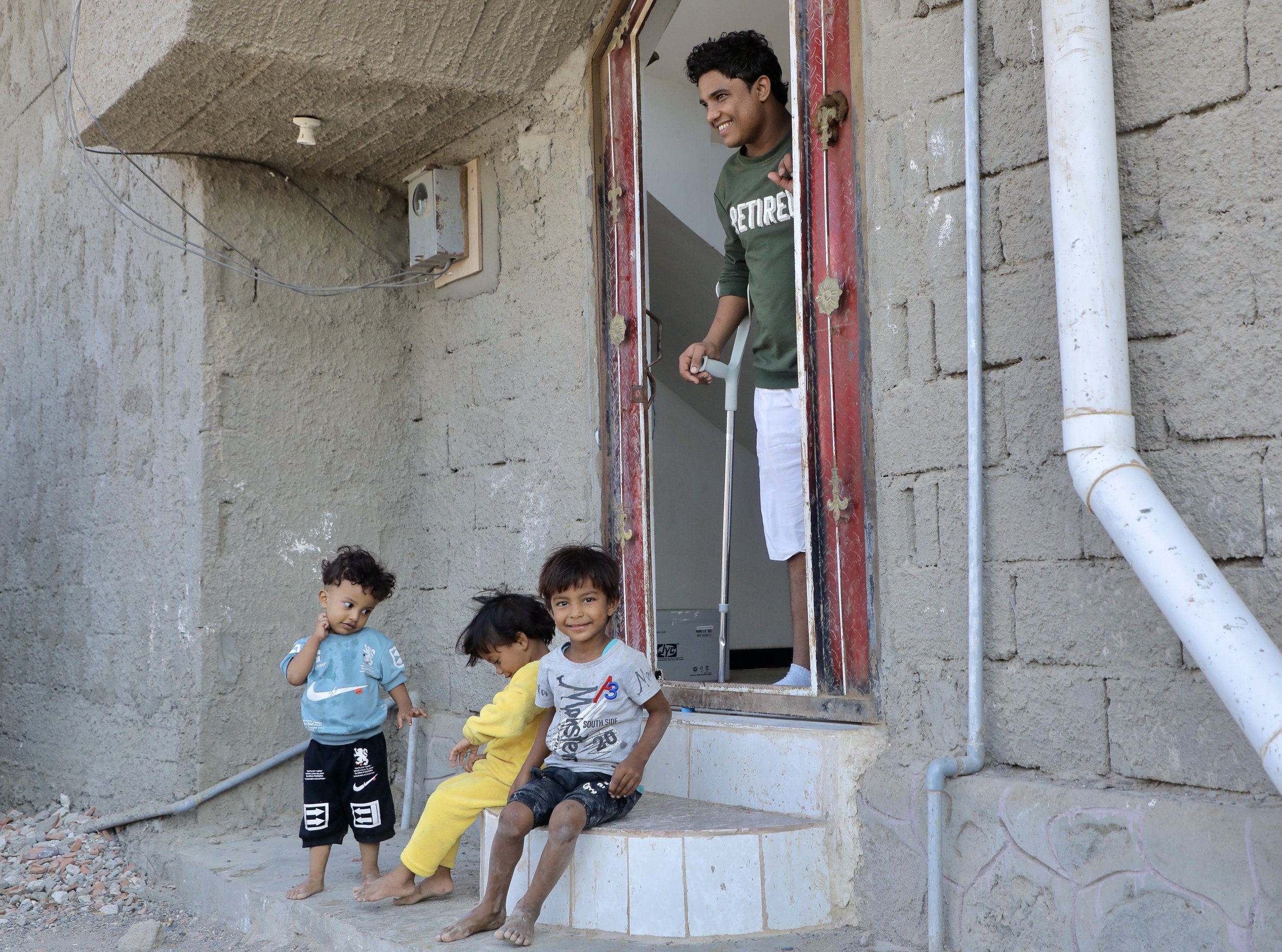 Mohammed Saeed Haimed is one of three brothers who left school to join Yemen’s demining effort, working along the country’s heavily contaminated western frontline. After losing his leg in a landmine accident, he now remains at home while his older br