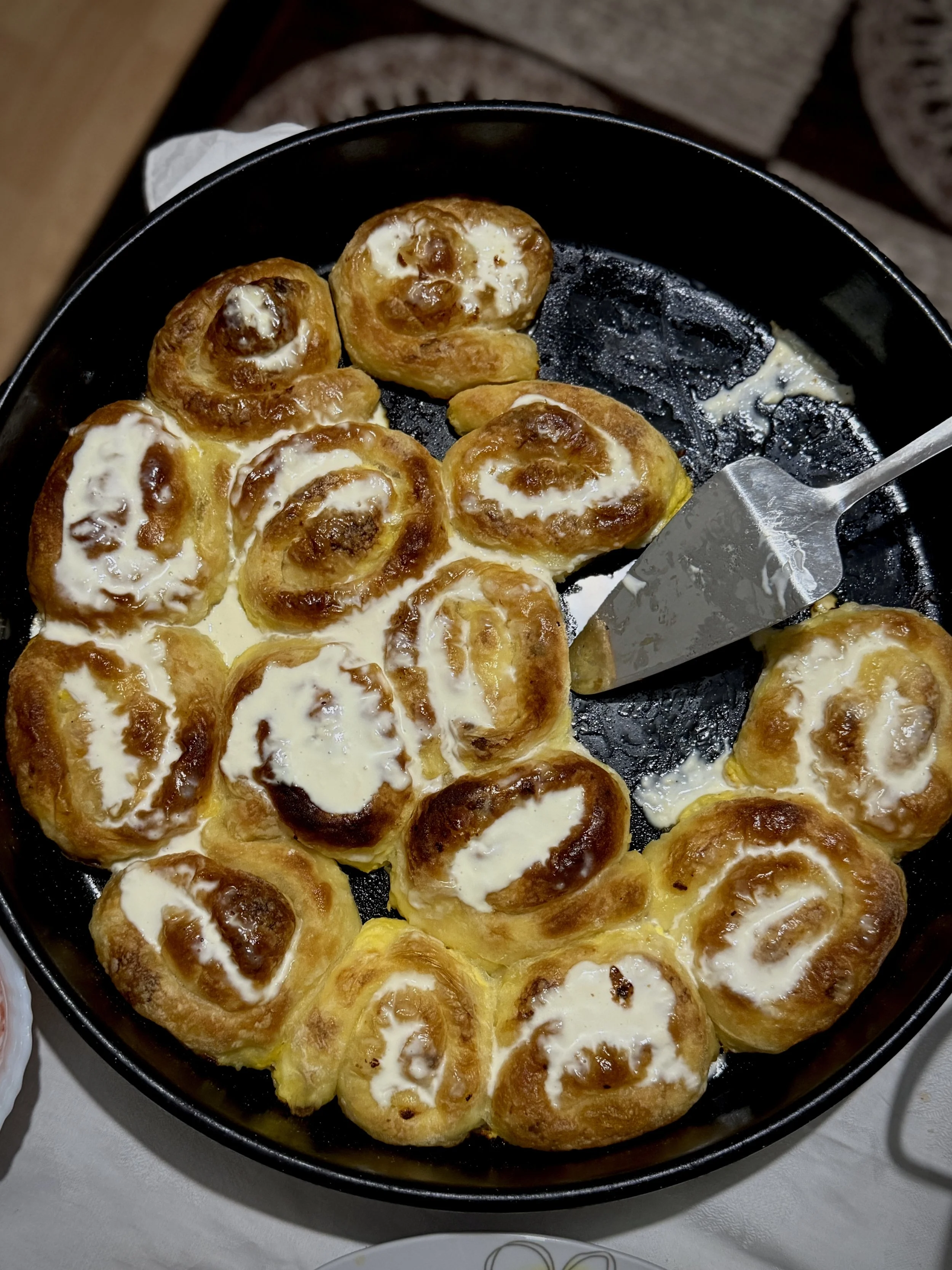 Bread prepared by Saliha Osmanović in her kitchen in Dobrak, Bosnia and Herzegovina.
She welcomed visitors with food and coffee, acts of hospitality that continue despite decades of loss and solitude.