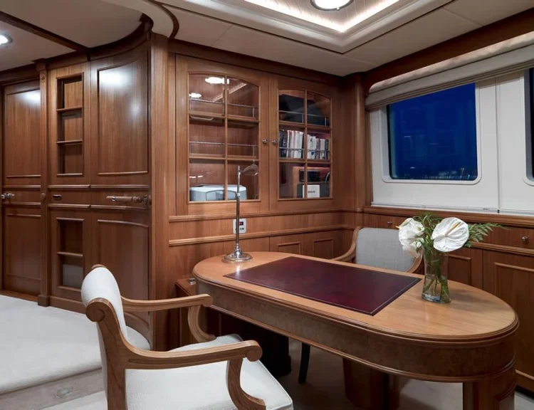 Spada_Yacht_10.webp