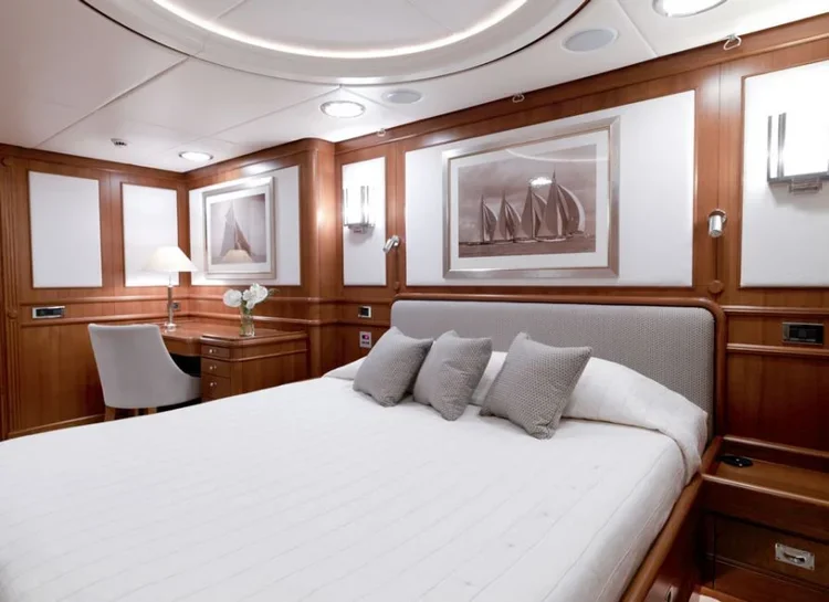 Spada_Yacht_4.webp