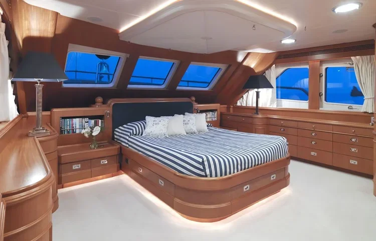 Spada_Yacht_11.webp