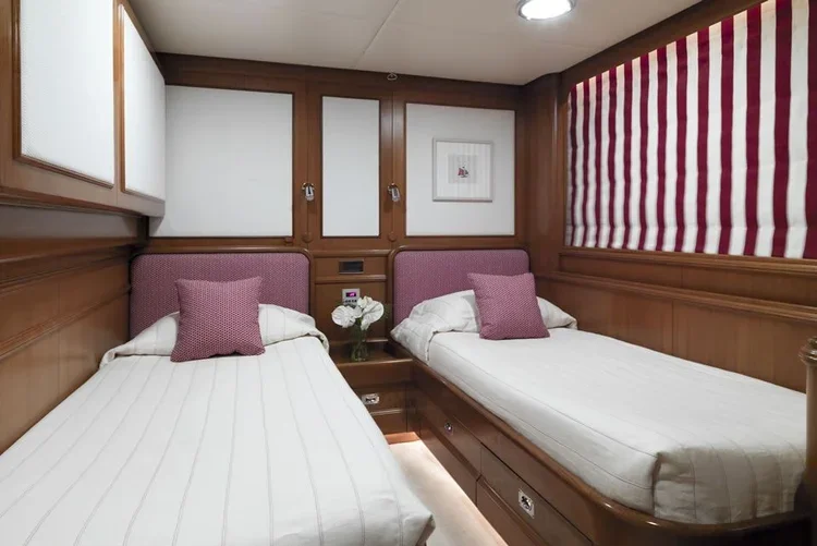 Spada_Yacht_6.webp