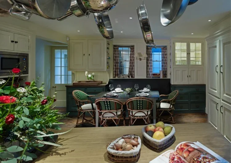 Kensington_Townhouse_8.webp