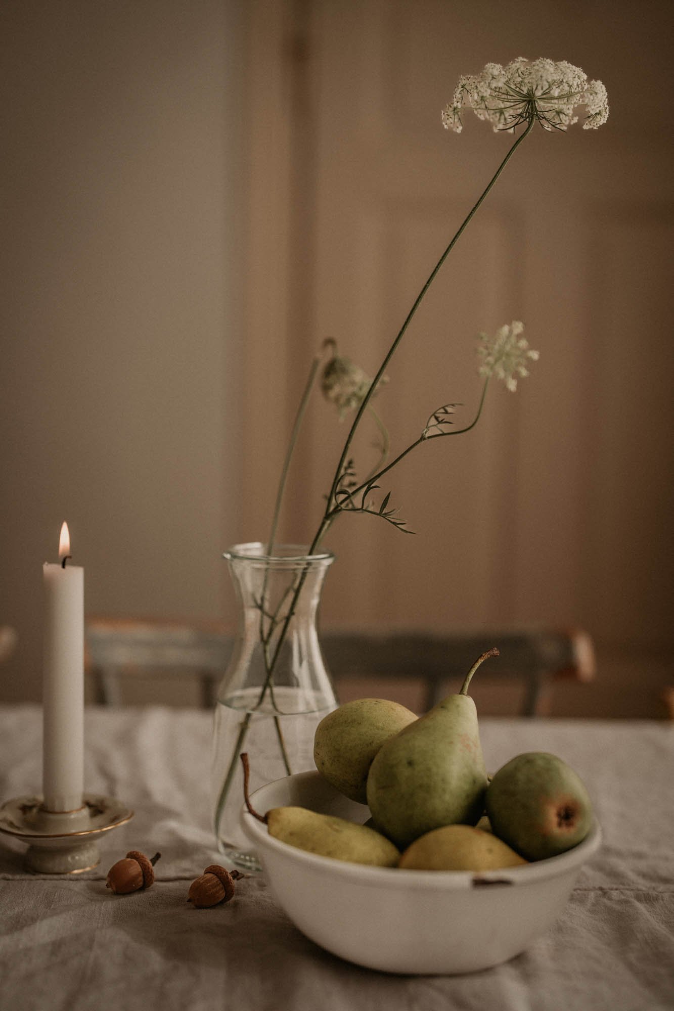 Dokumentarische Familienfotografie fängt die kleinen feinen Momente ein.
