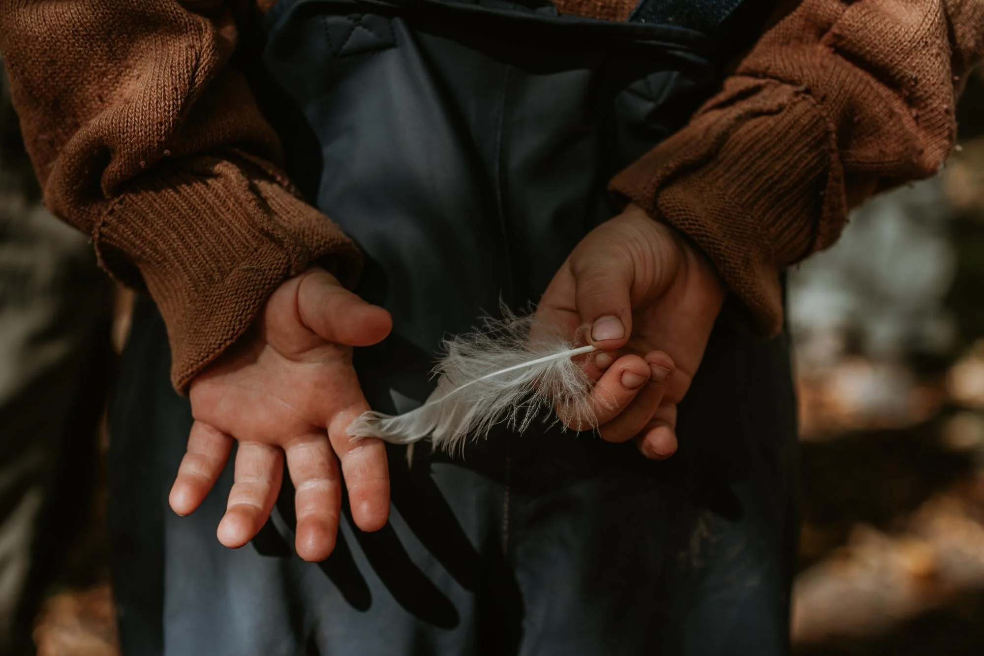 Dokumentarische Familienfotografie macht Kindheit sichtbar.