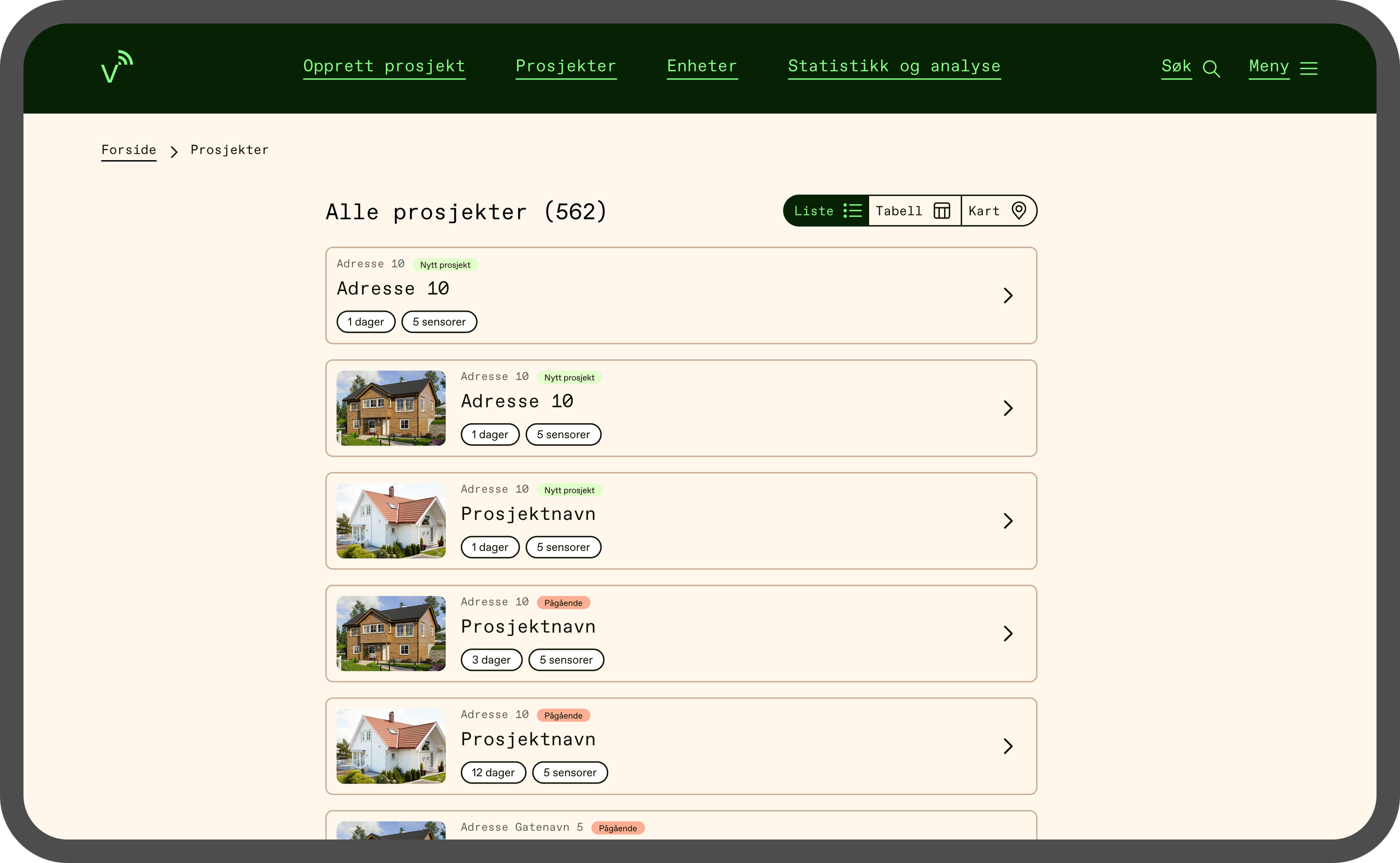 Skjermbilde av en nettside med oversikt over prosjekter, inkludert bilder av hus og status for hvert prosjekt.