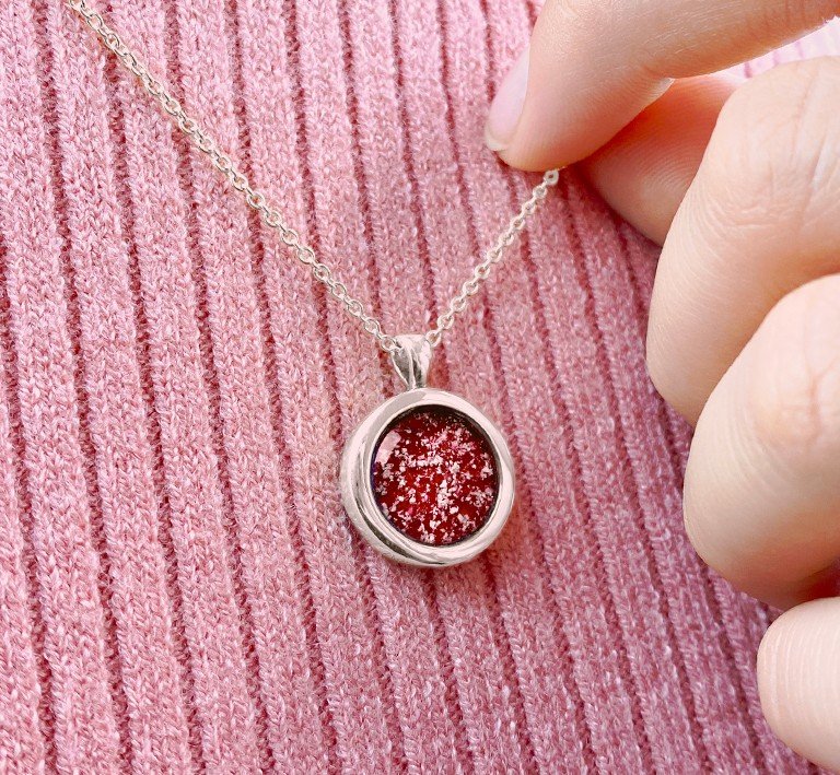 Round Pendant