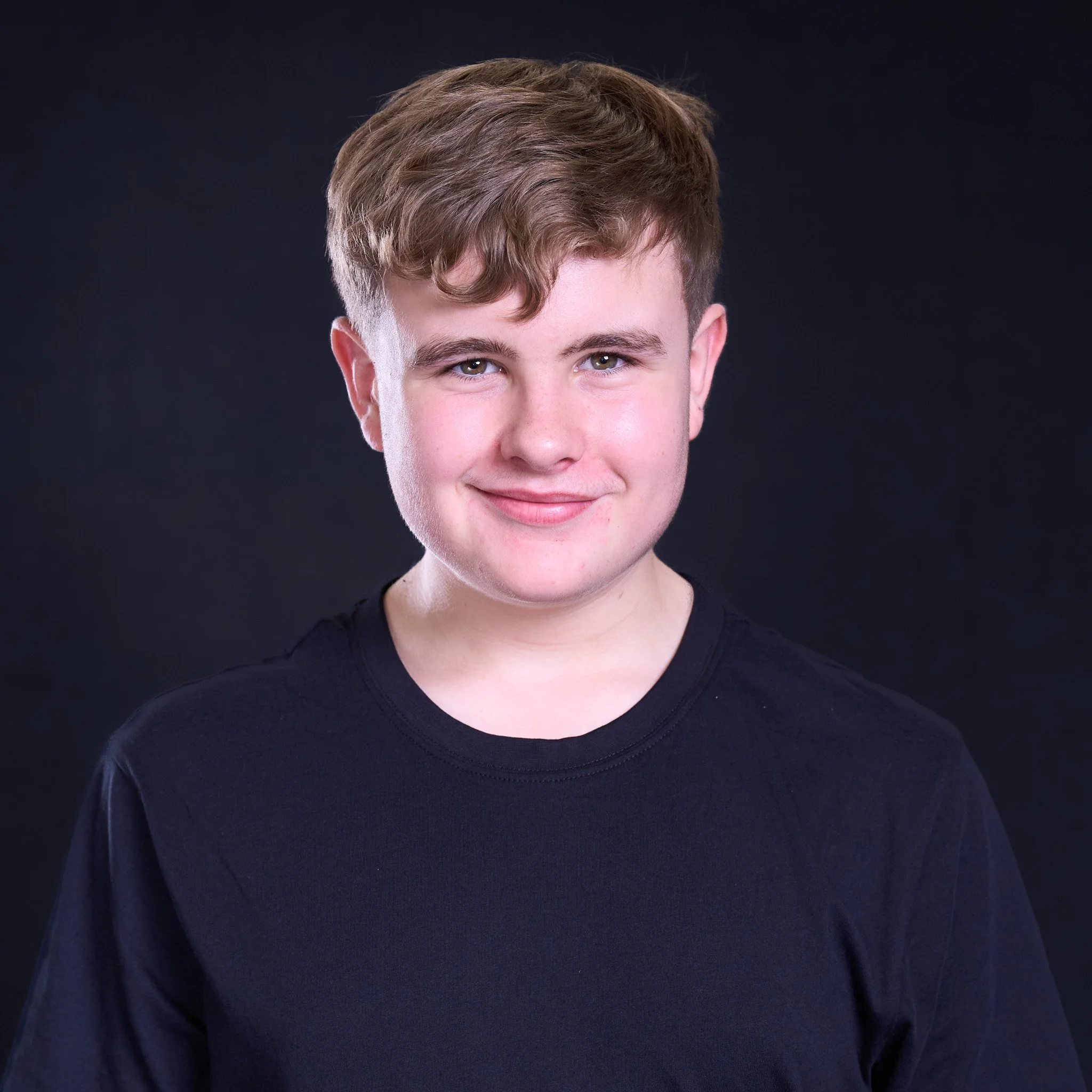Hutchings_Liam_696-1049.jpg