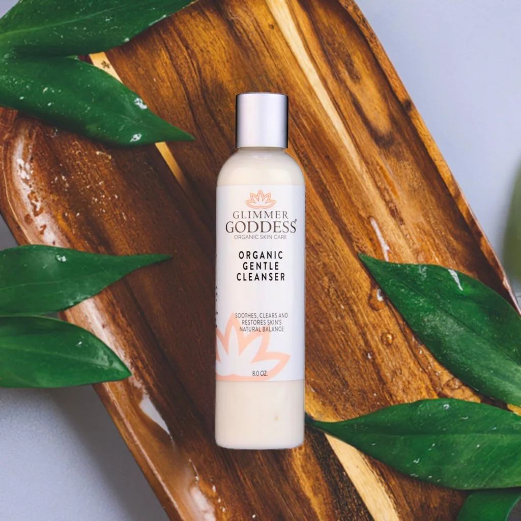 organic-sensitive-skin-cleanser-gentle-enough-for-all-skin-types-550333.jpg