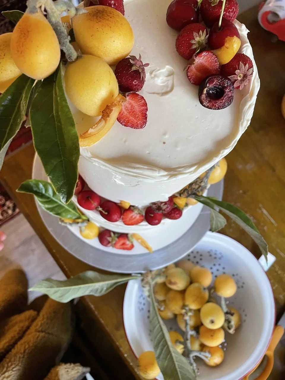 Fresh Fruit Party Cake