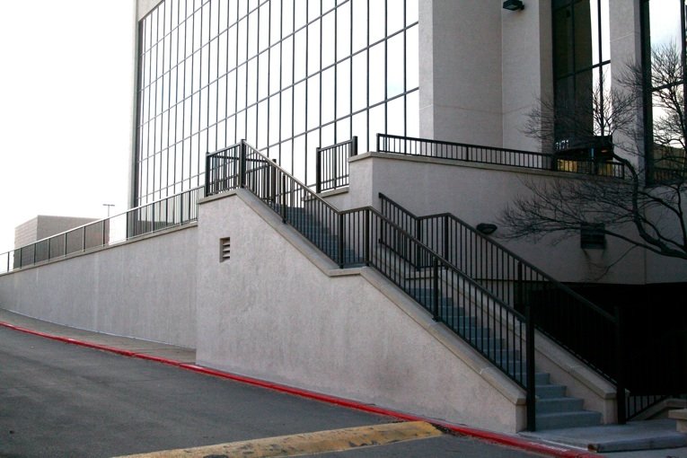 Classic-Entry-Stair-Rail.jpg