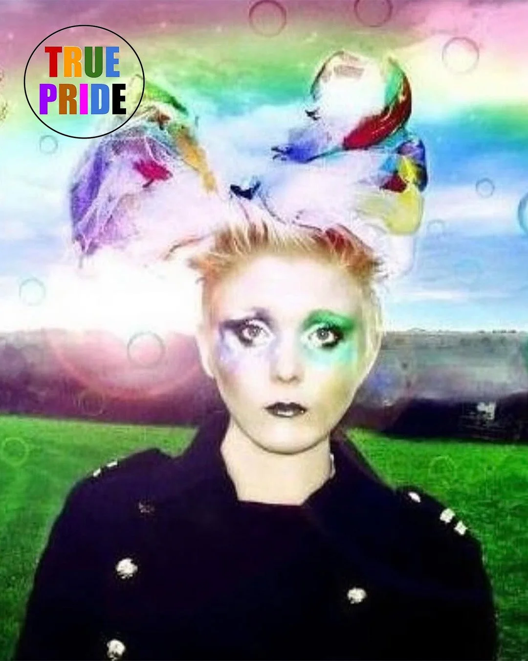 Alabaster Queen fuses classic rock and Merseybeat into queer feminist songs of empowerment, empathy and defiance.

Click image to hear Alabaster Queen's Music