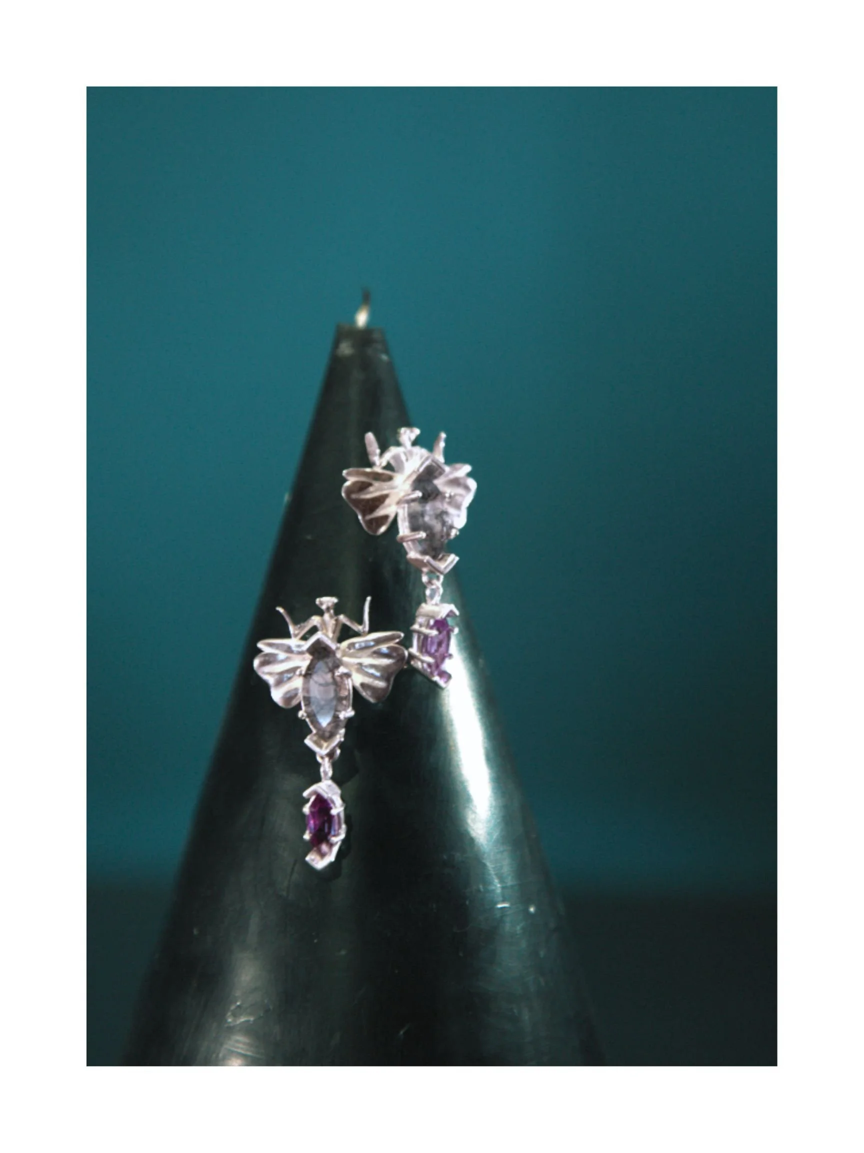 Praying Mantis Earring