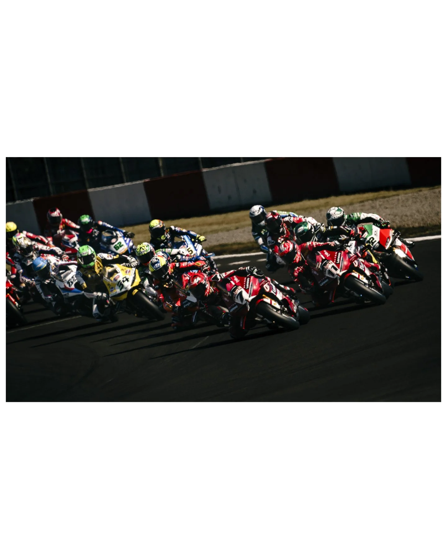 This weekend was the Superbike World Championship at Donington Park.

What a day. Close racing, an incredible atmosphere, and plenty of opportunities to capture some of the best superbike action of the season.

It was definitely a hot one, but it was