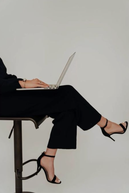 woman-with-laptop-substack-business.jpg
