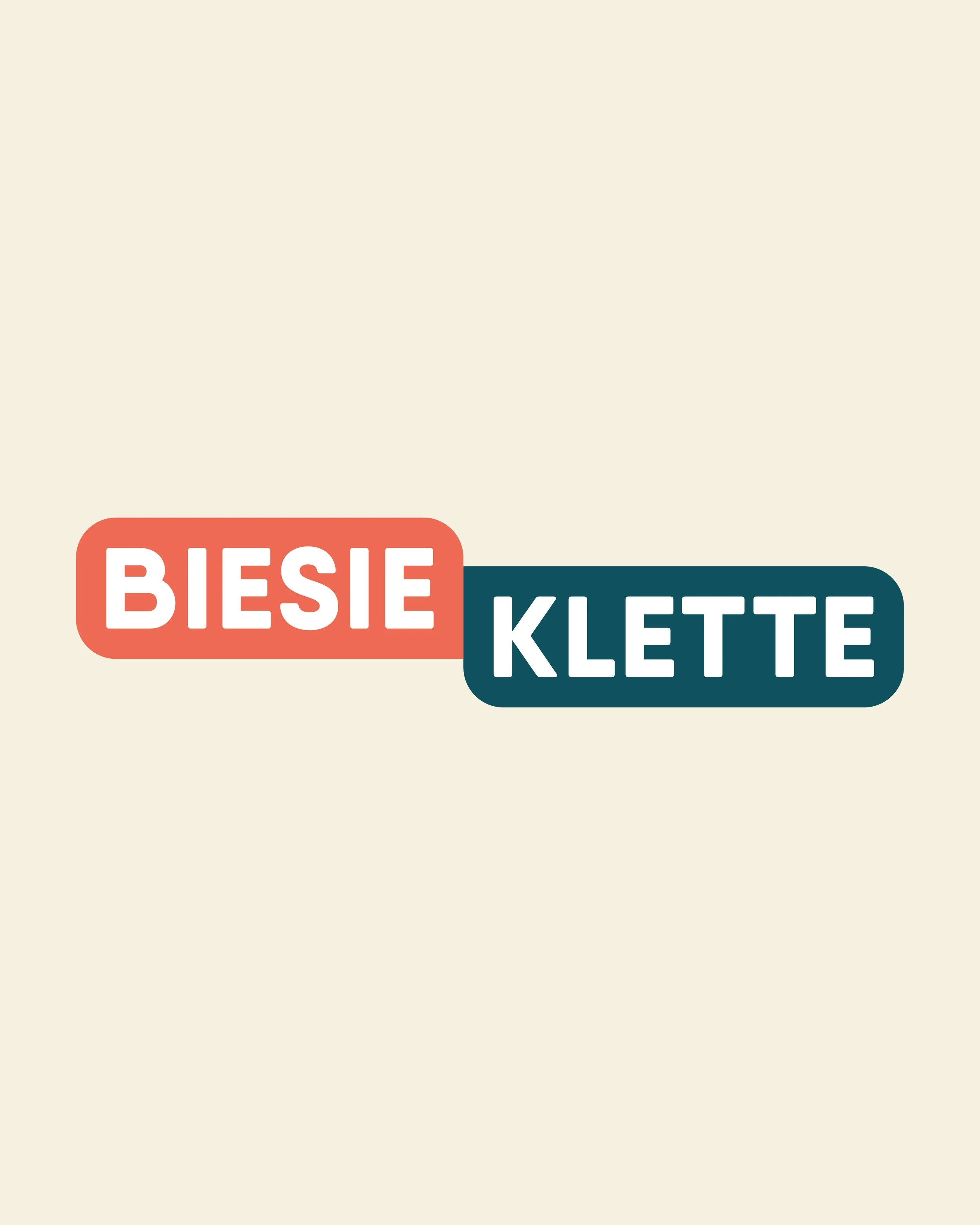 Korte, gekleurde spellingborden met woorden zoals 'BIESIE' en 'KLETTE'