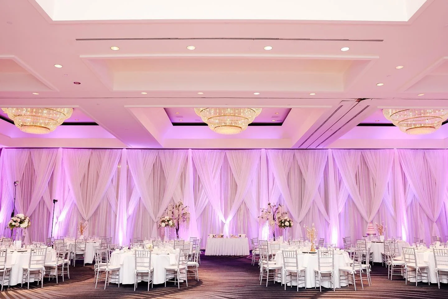 Uplighting, Uplights