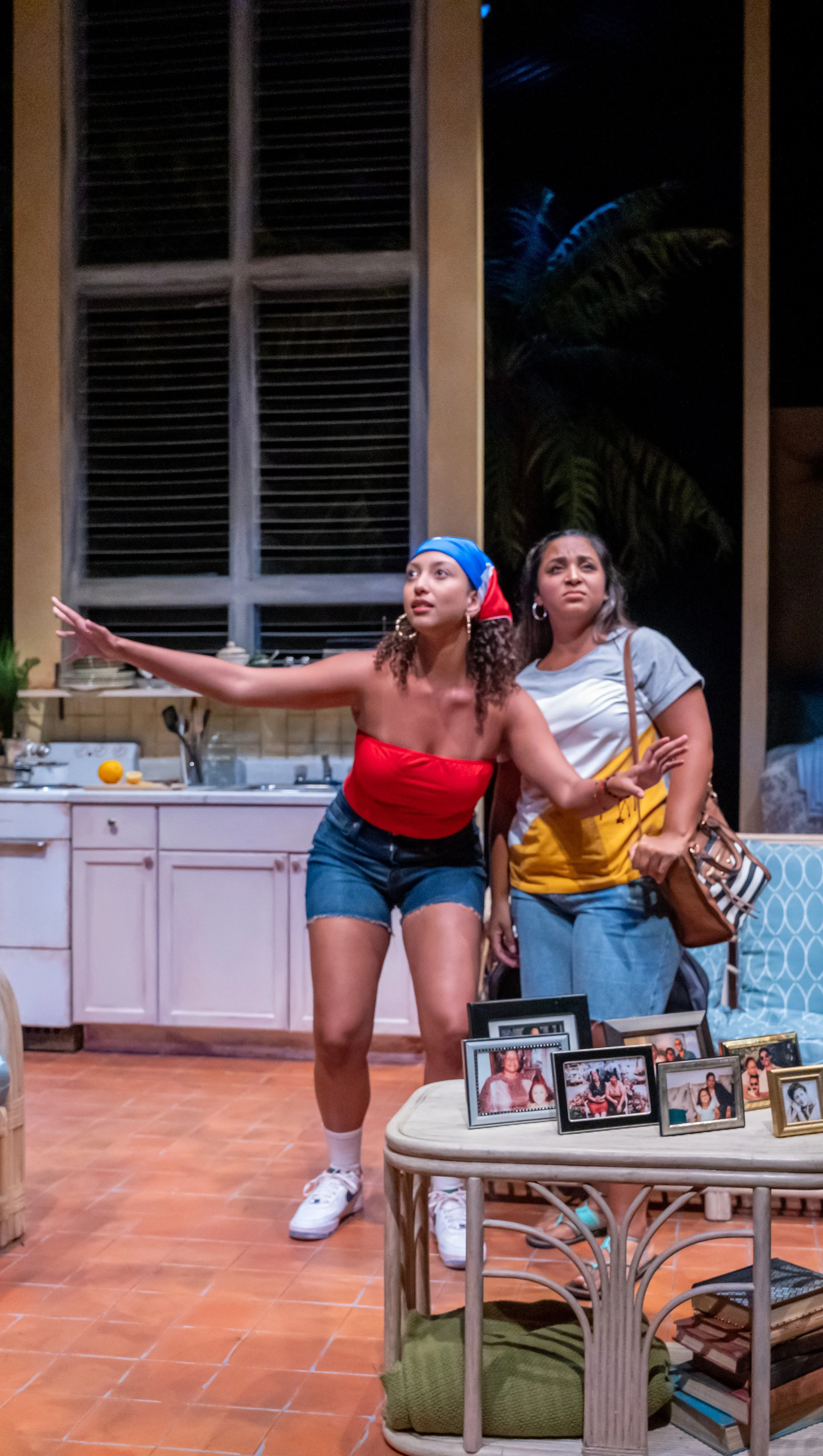 la-gringa-at-american-stage_53068714654_o[1].jpg