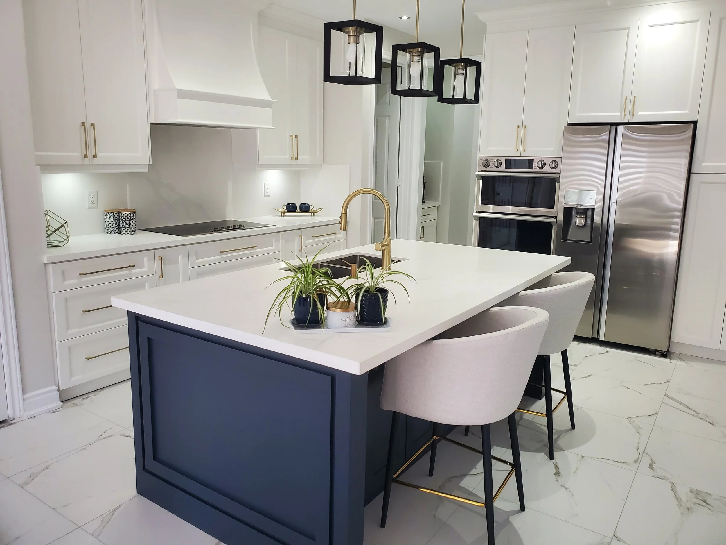 La Maison Blue Project