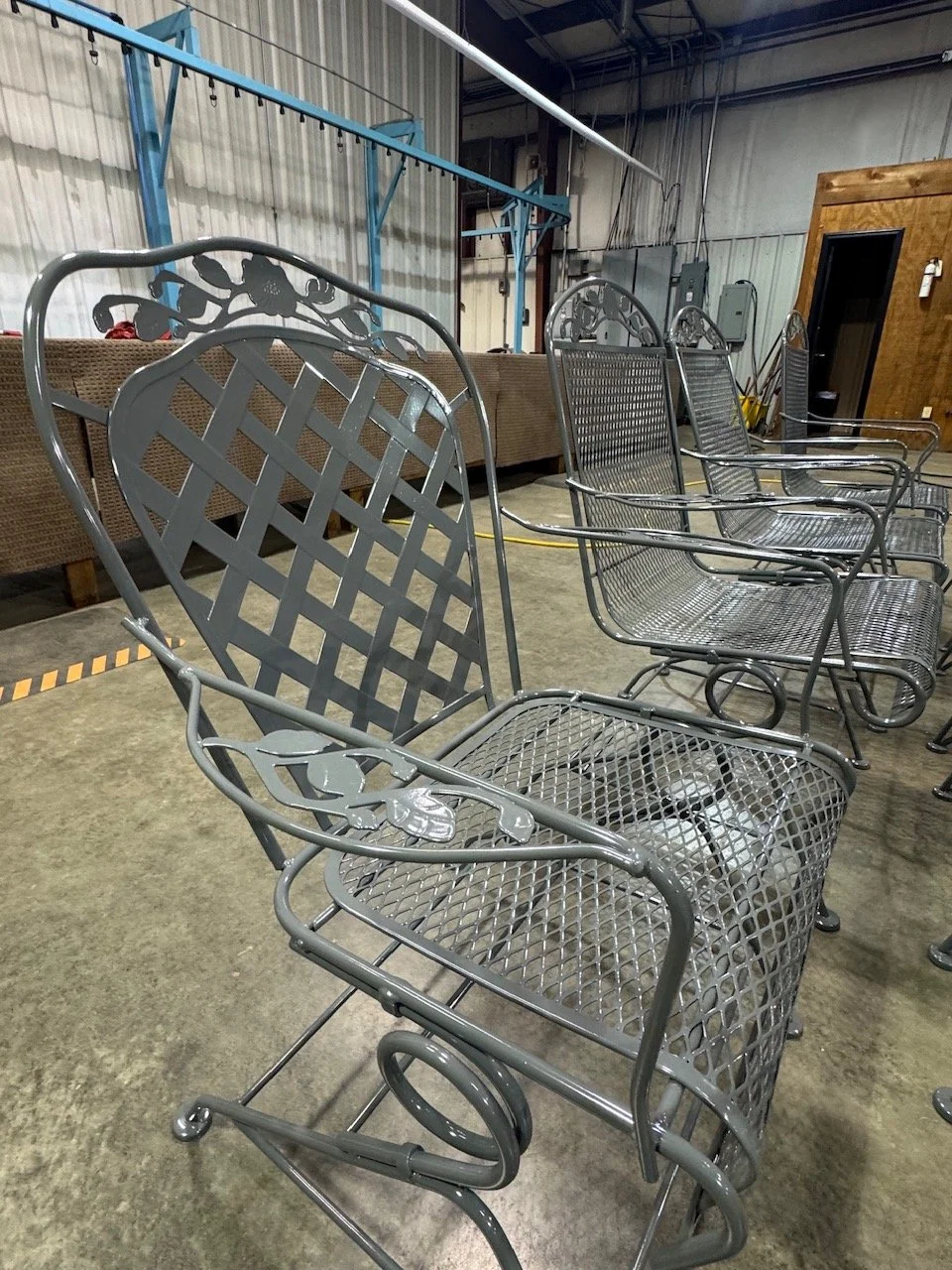 Color: Basalt Gray
