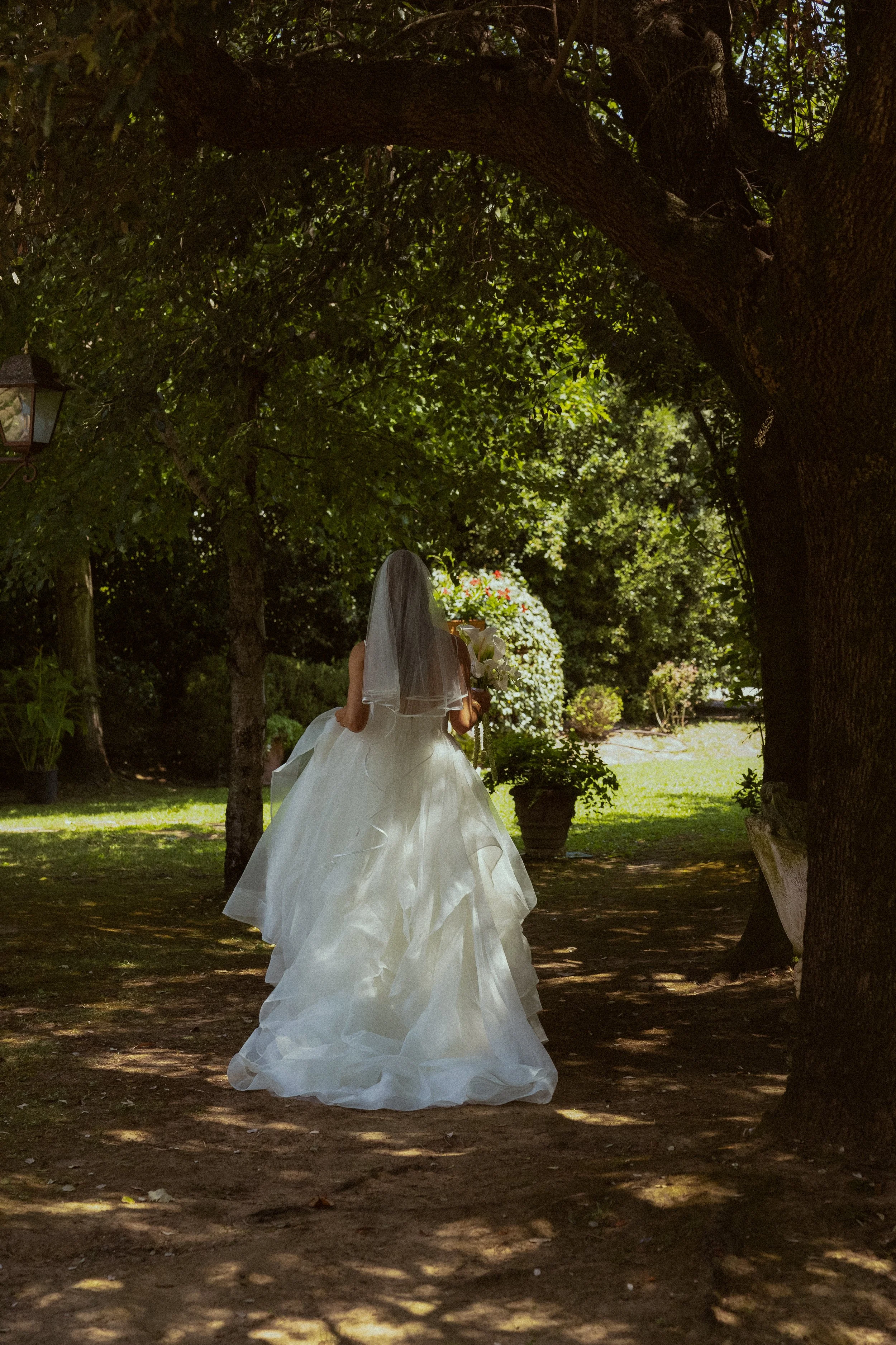 Everything Nobody Tells You About the Wedding Dress