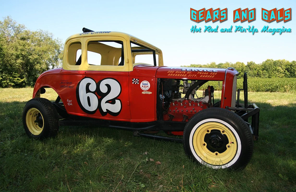 Guest Post : The Curless 32 Ford : A Feature from Gears And Gals Magazine