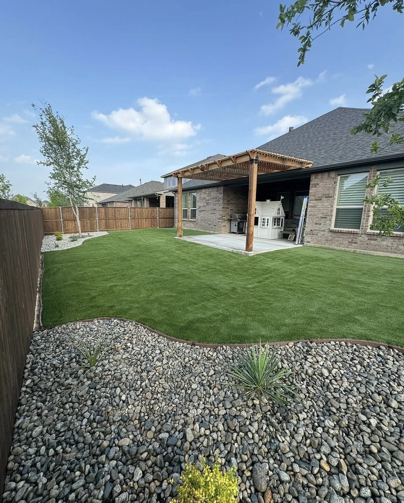 Pergola + Rock + Turf