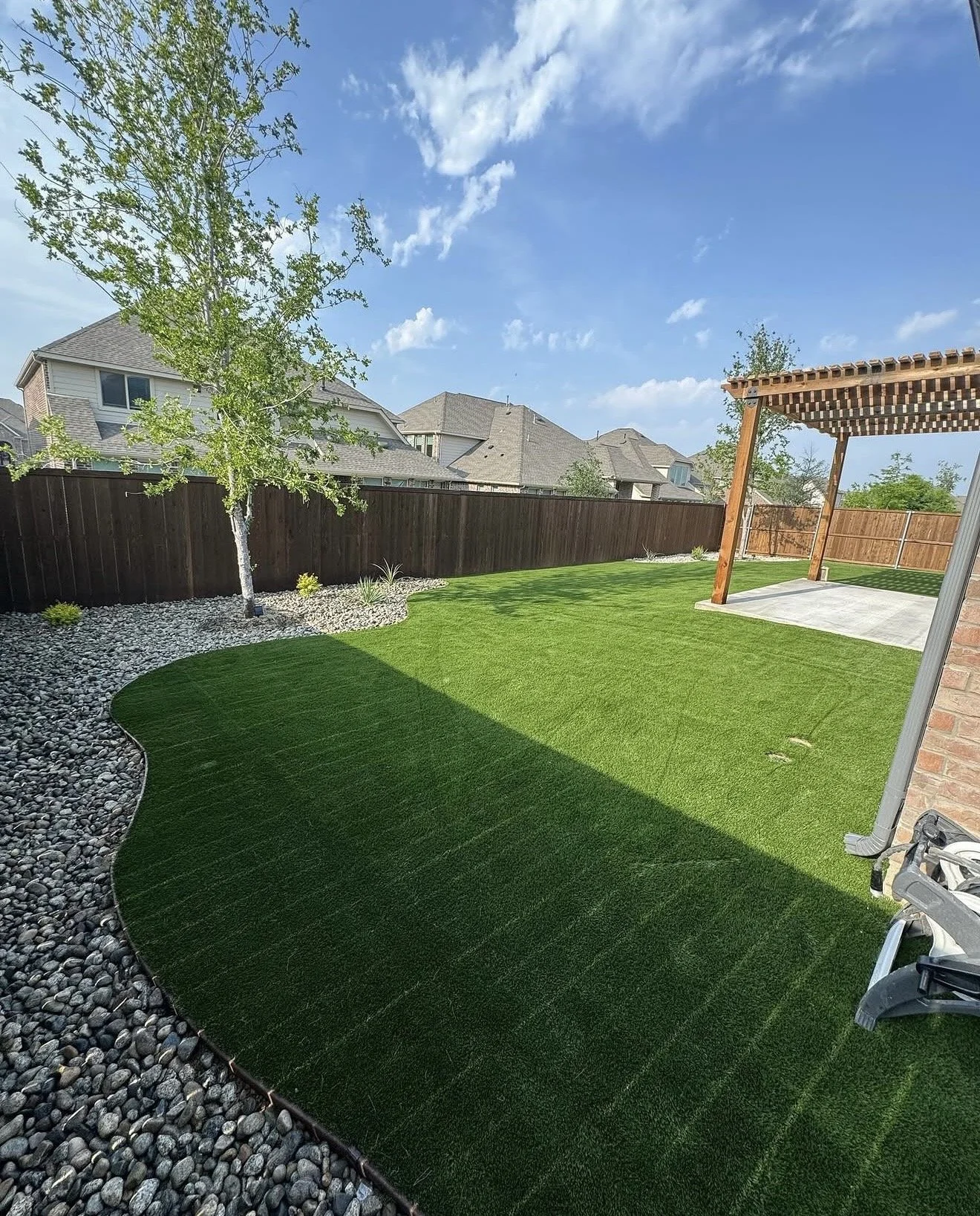 Turf + Pergola + Rock 