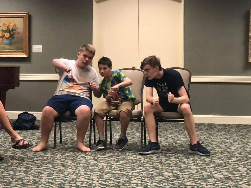 65991017_2327017670895594_8053138223452389376_n.jpg