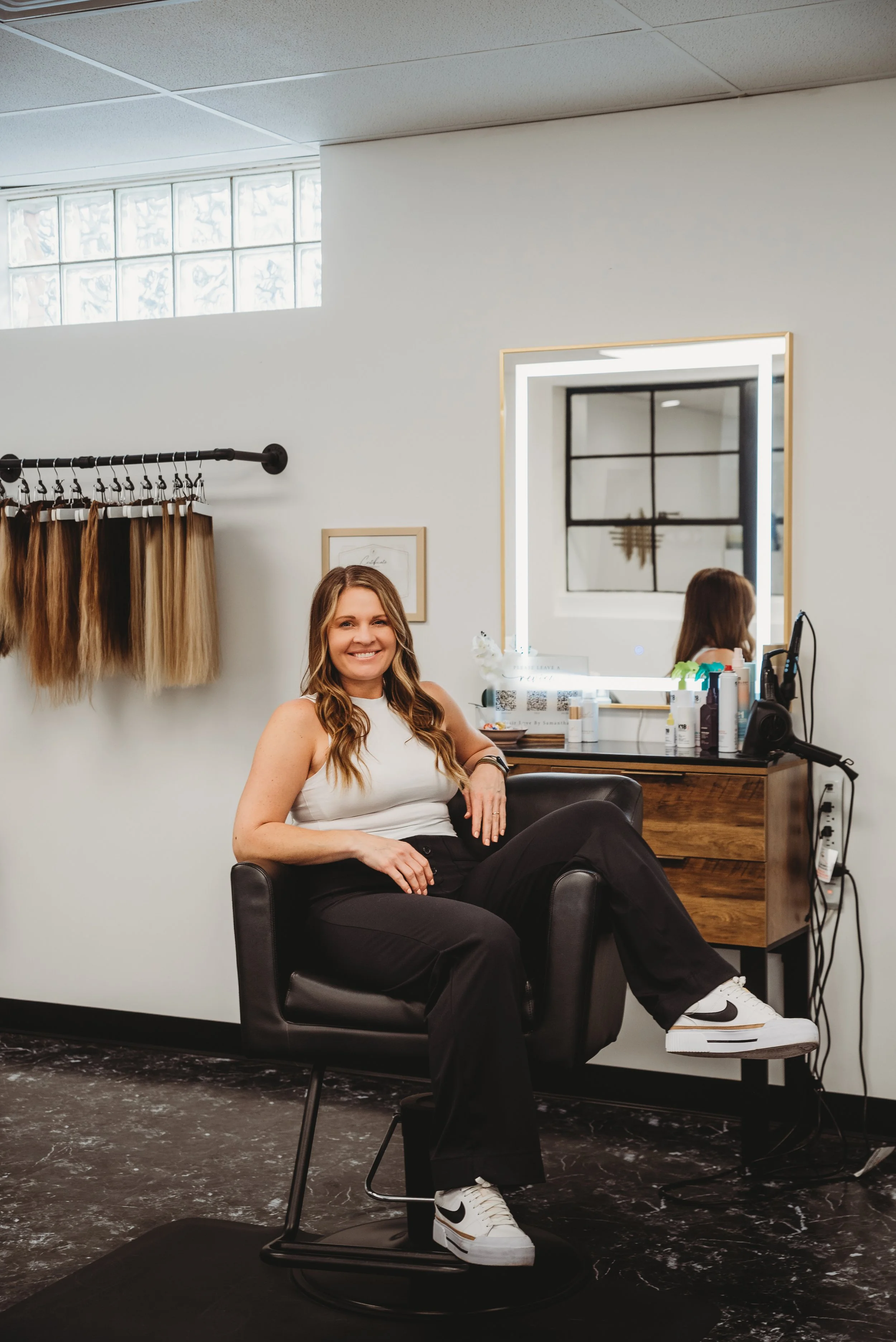 Specializing in natural-looking hair color and Invisible Bead Extensions (IBE), Samantha creates customized, low-maintenance hair solutions designed to enhance your beauty and fit your lifestyle. Serving clients with personalized care since 2017.
