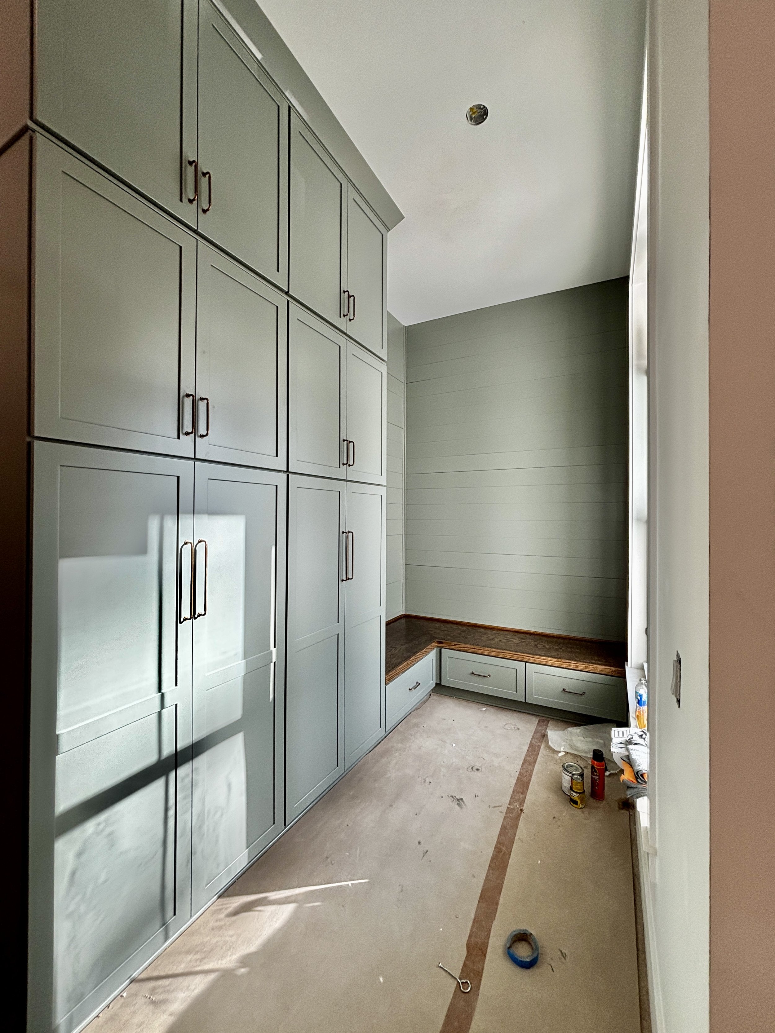 Custom Cabinets & Cabinet Installation