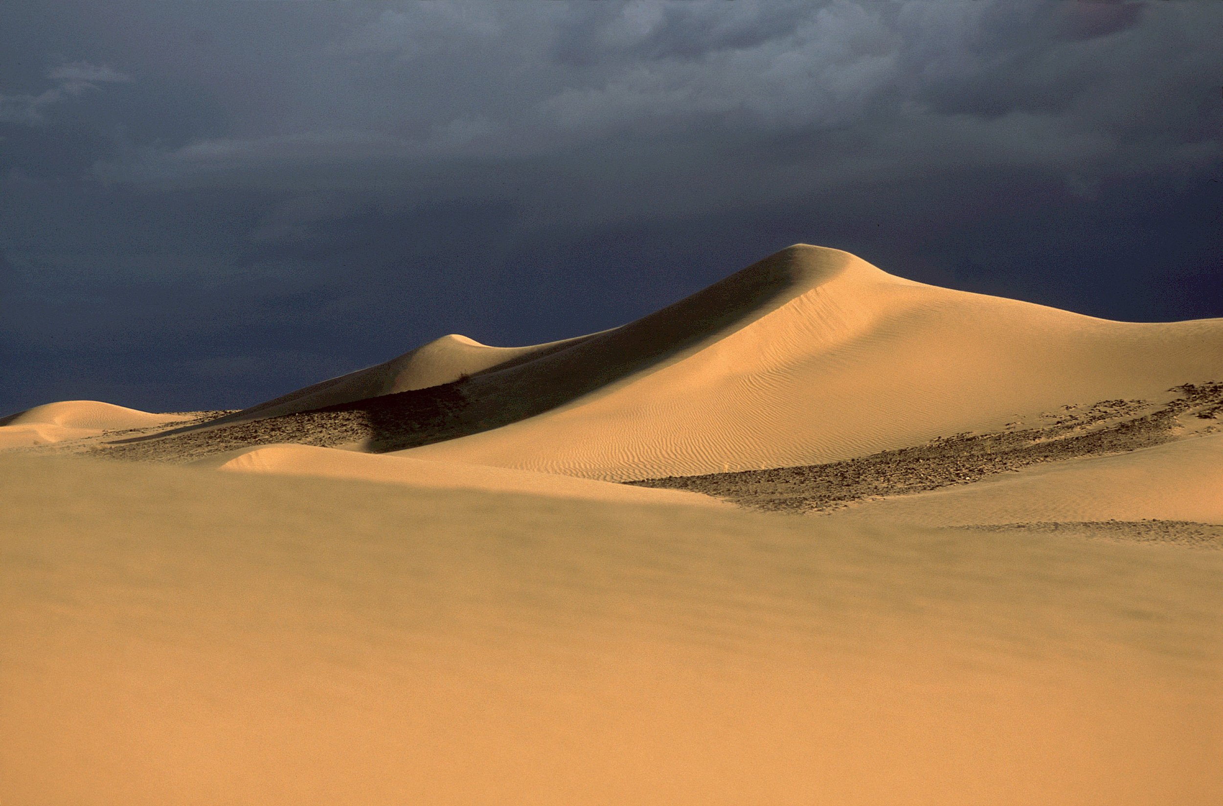 DUNES-CIEL-NOIR-2--40x60.jpg