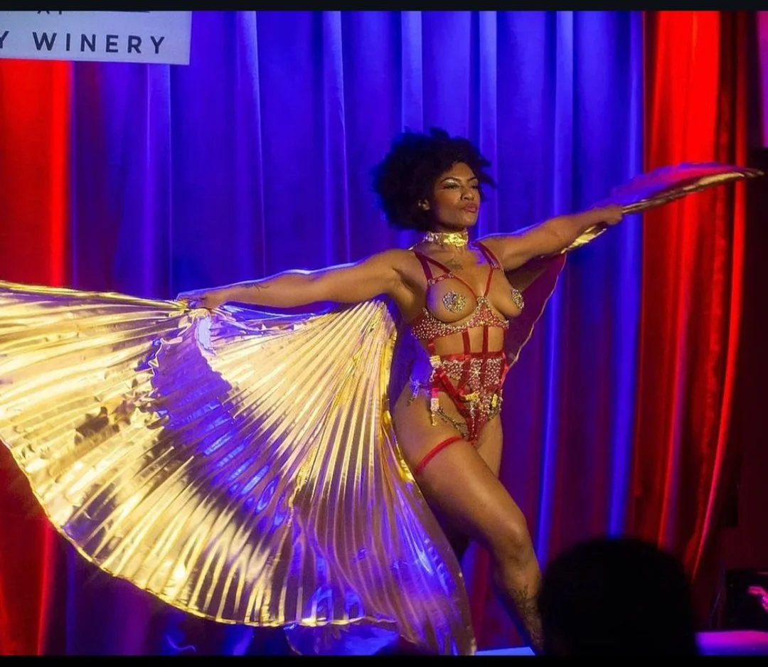 Fire and Fury Burlesque, City Winery, NYC. Photo by TM Ronin