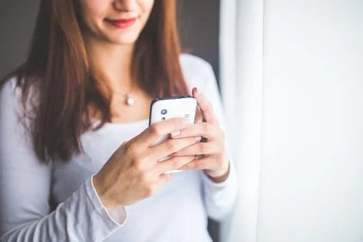 3 Ways That Limiting My Phone Use Reconnected Me with My Family (Published in The Huffington Post)